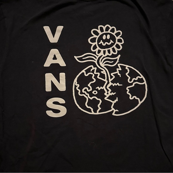 Vans small, black, graphic long-sleeve - Picture 2 of 3